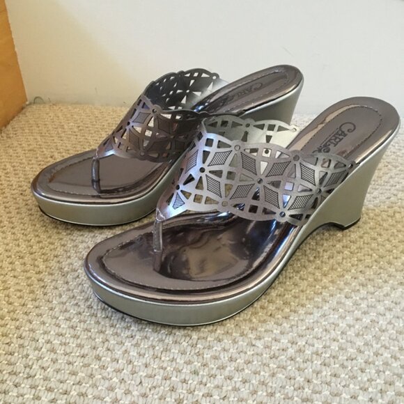 Carlos by Carlos Santana Madison Silver Die-Cut-Out Wedge Thong Sandal Sz7.5 #02 - Picture 6 of 8